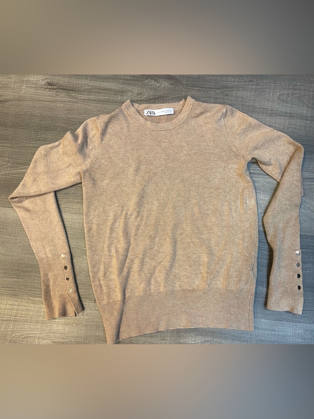 Zara Women’s Crewneck Sweater in Light Beige